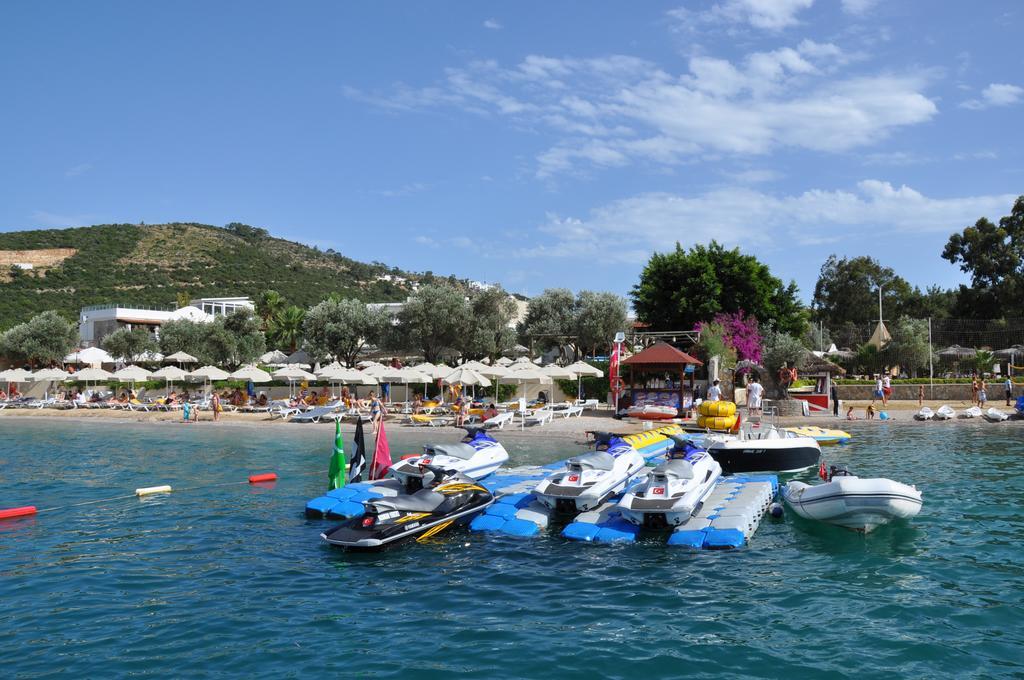 Izer Hotel Beach Club Torba Dış mekan fotoğraf