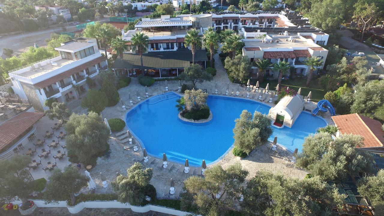 Izer Hotel Beach Club Torba Dış mekan fotoğraf